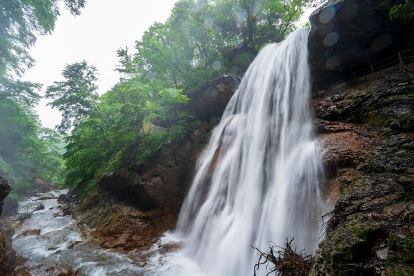 雷滝の映像